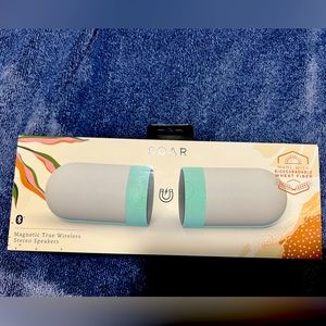 Soar magnetic true wireless stereo speaker